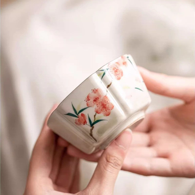 75ml High-end Ceramics Handpainted Peach Blossom Master's Cup Tea Tasting Cup