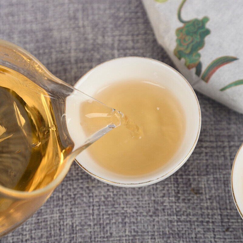 357g/cake Mint Pond Fresh Tea Cake Yiwu Mint Pond Spring Yunnan Fresh Cake Tea