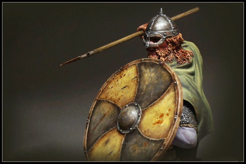 1/12 resin figures bust model kit A warrior in battle Unassembled Upainted