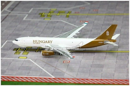 1:400 JC Wings HUNGARY AIR CARGO AIRBUS A330-200F Aircraft Diecast Plane Model