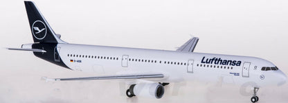 1:200 Hogan Lufthansa AIRBUS A321 Passenger Airplane ABS Plastic Aircraft Model