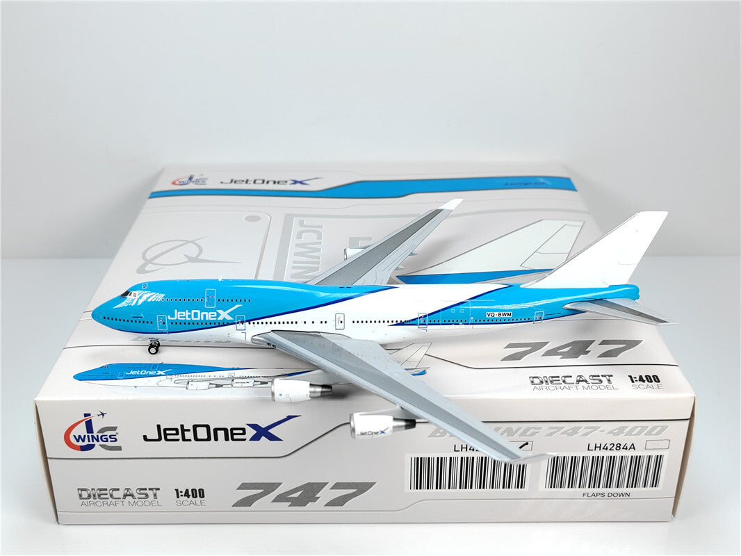 1:400 JC Wings JetOneX BOEING B747-400 Passenger Airplane Diecast Model