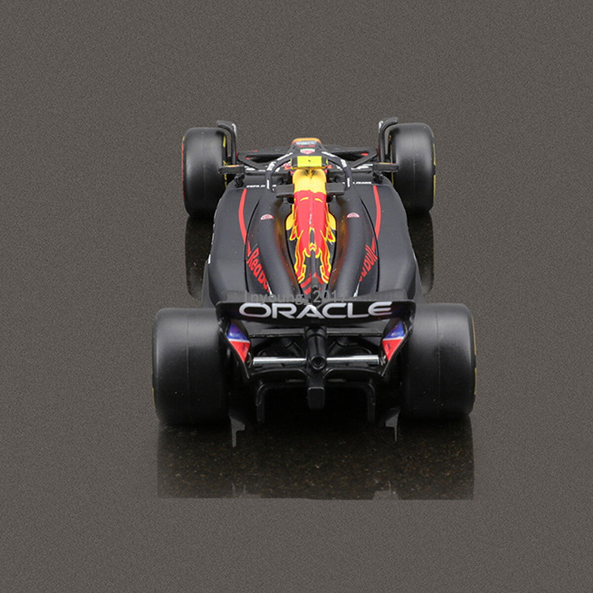1/43 2024 F1 Red Bull RB20 Model Car Diecast Formula 1 Cars Sergio Perez #11