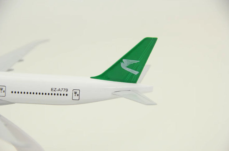19CM Turkmenistan BOEING 777-200ER EZ-A779 Passenger Airplane Diecast Model