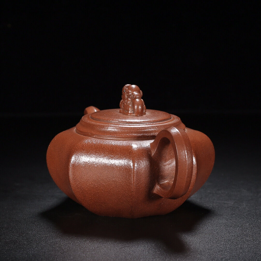 Chinese Yixing Zisha Clay Handmade Exquisite Teapot （纳财 底款：周桂珍）