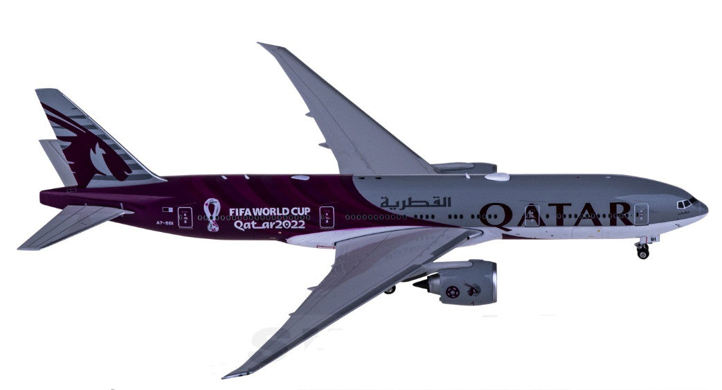 1:400 Phoenix QATAR BOEING 777-200LR Passenger Airplane Diecast Aircraft Model