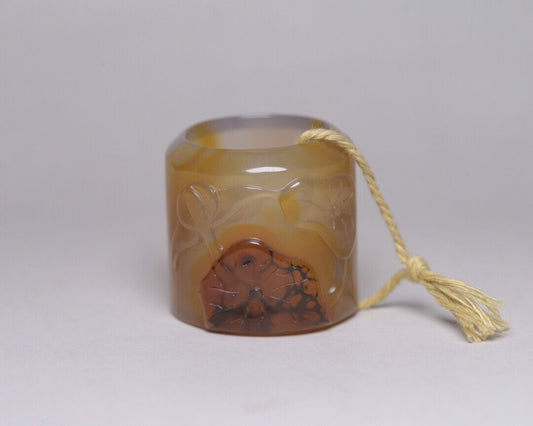 Antique Chinese Natural Agate Hand Carving Unique Statue Thumb Ring Jewelry Rare