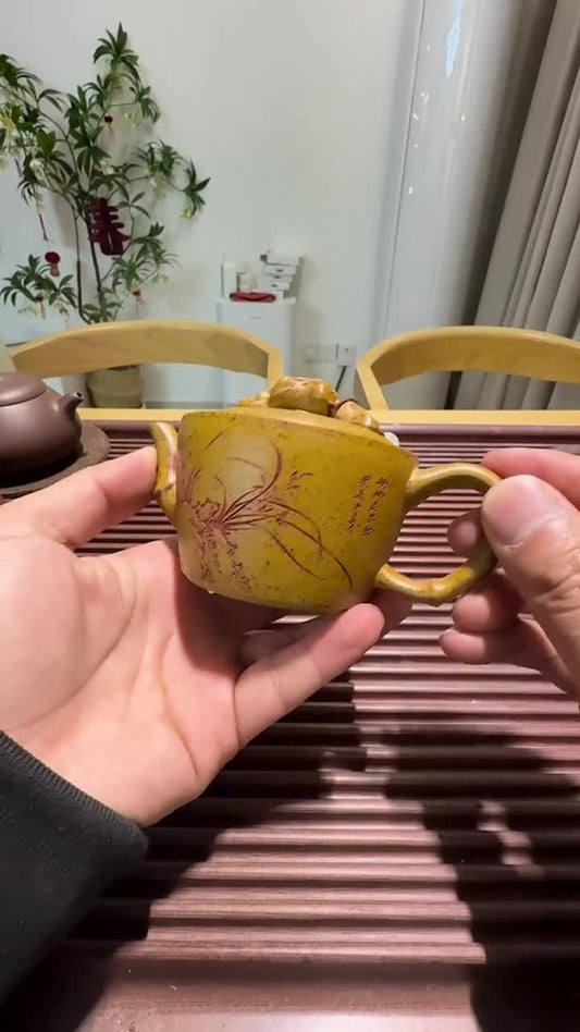 Kung Fu Teapot Yixing Zisha TeaPot 100cc Han Tile Hand-painted