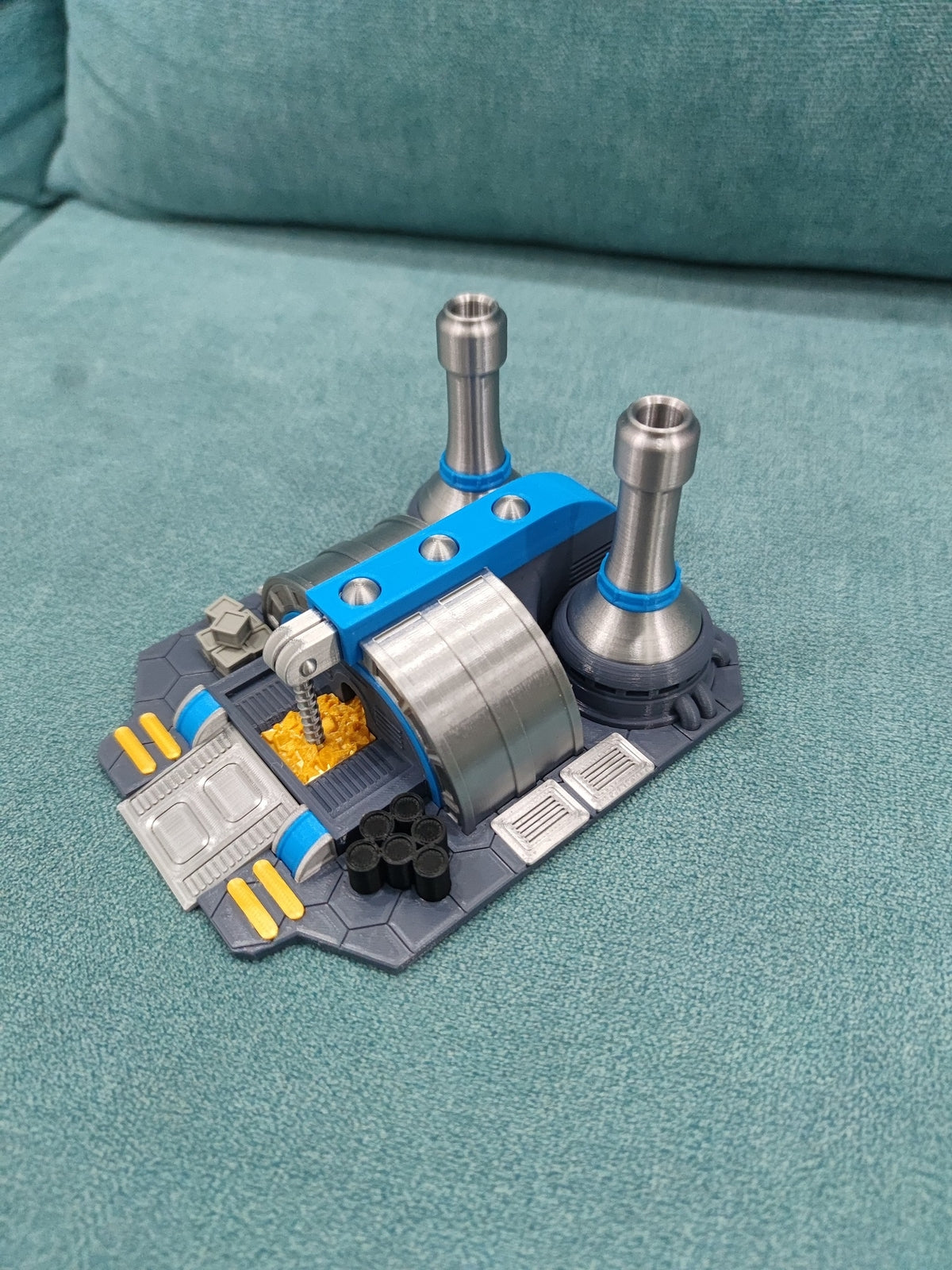 Red alert! Allied Ore Refinery Plant Model