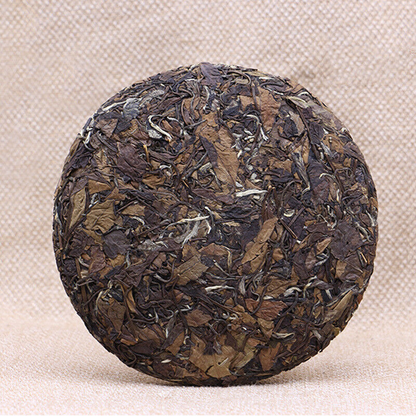 350g 2010 Top Shoumei Old White Tea Fuding Old White Tea Cake Health Care Tea