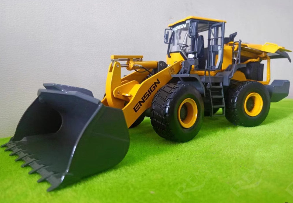 1:35 25CM ENSIGN YX677HV YX677HV Wheel Roader Contruction Machine Diecast Model
