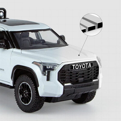 1:22 Toyota Tundra Diecast Model Car Pickup Vehicle Toy Sound Light Collection