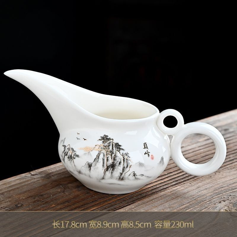 White Porcelain Long Mouthed Fair Cup Tea Set Fair Cup Separator Tea Accessories
