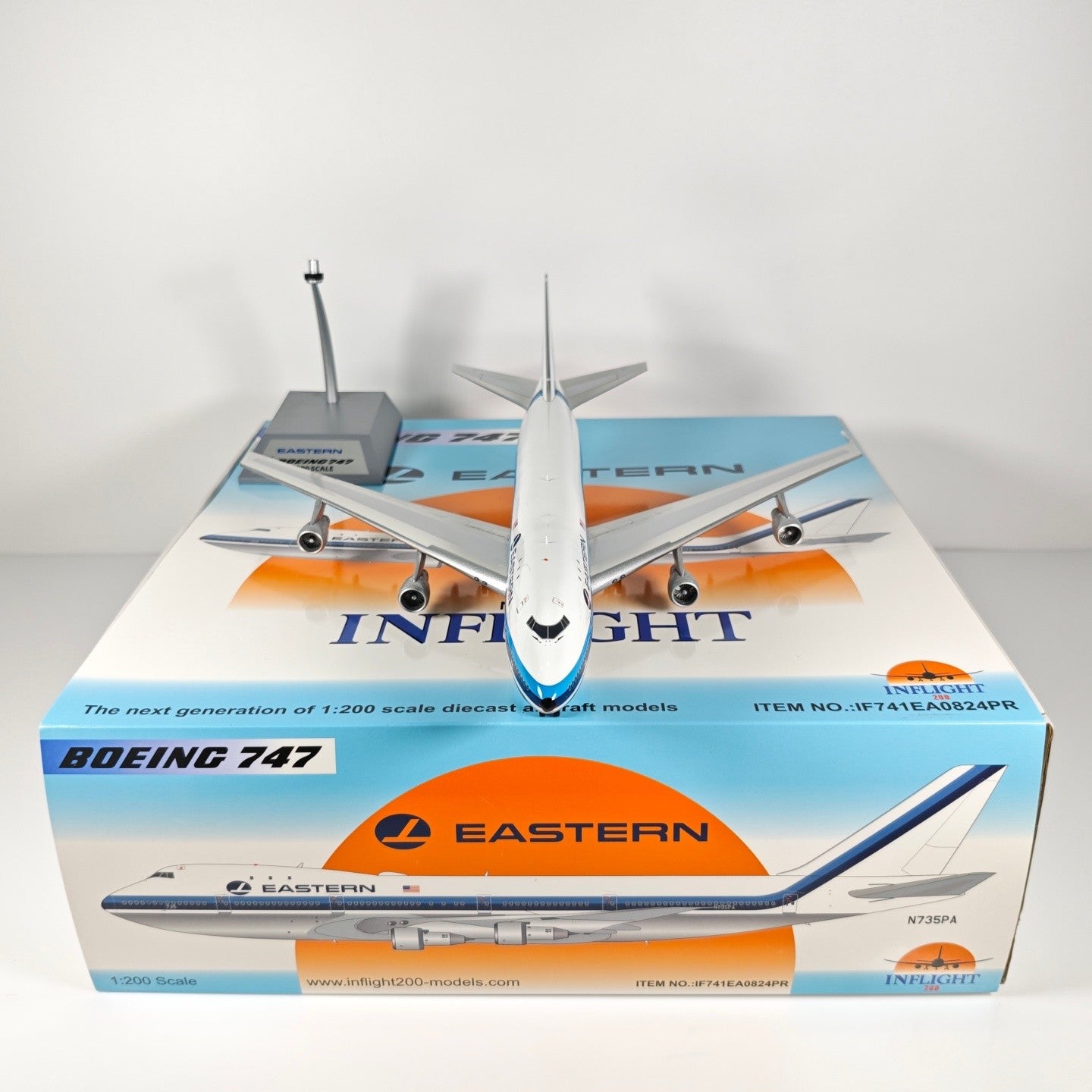 1:200 InFlight Eastern Boeing 747 N735PA Passenger Airplane Diecast Plane Model