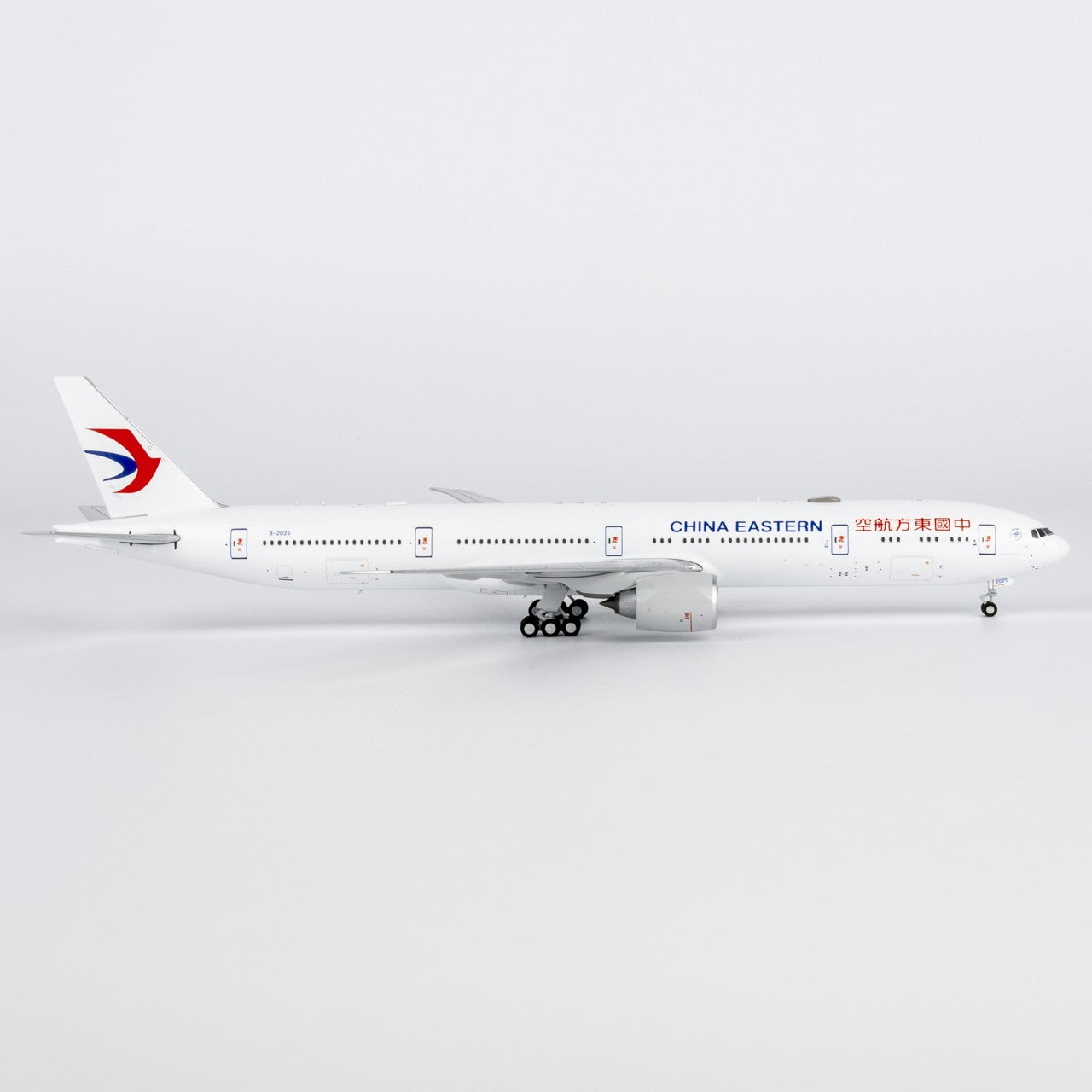 1:400 NGmodels China Eastern Boeing 777-300ER Airplane Diecast Plane Model