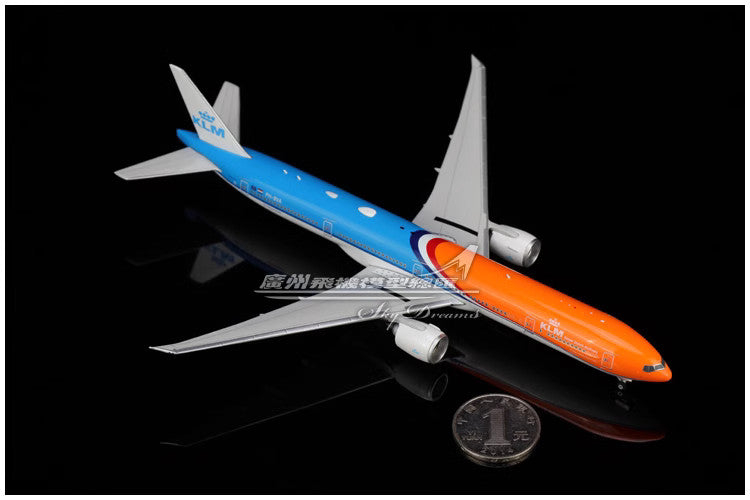 1:400 Phoenix KLM BOEING 777-300ER Passenger Airplane Diecast Aircraft Model