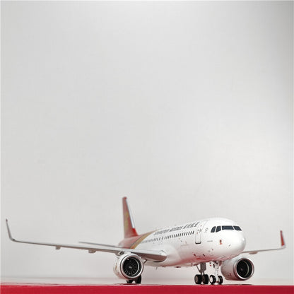 1:200 Aviation Shenzhen Airlines AIRBUS A320NEO Passenger Airplane Diecast Model