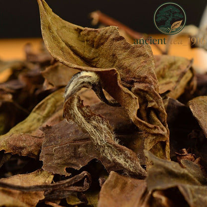 350g White Tea Cake Premium Aged Fuding Shou Mei Long Life Eyebrow Tea