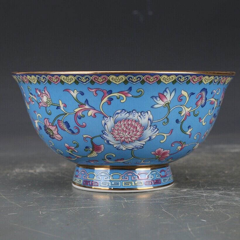 Old Chinese Exquisite Flowers Blue Bowls Porcelain Color Hand Painted Tangled