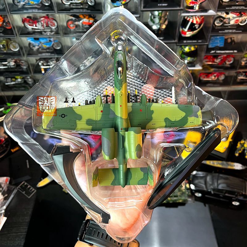 1: 100 A-10C Wart Pig Head Camo Coating Aircraft Model Alloy