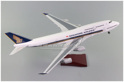 47CM 1:150 SINGAPORE AIRLINES BOEING 747-400 Airplane Landing gears Resin Model