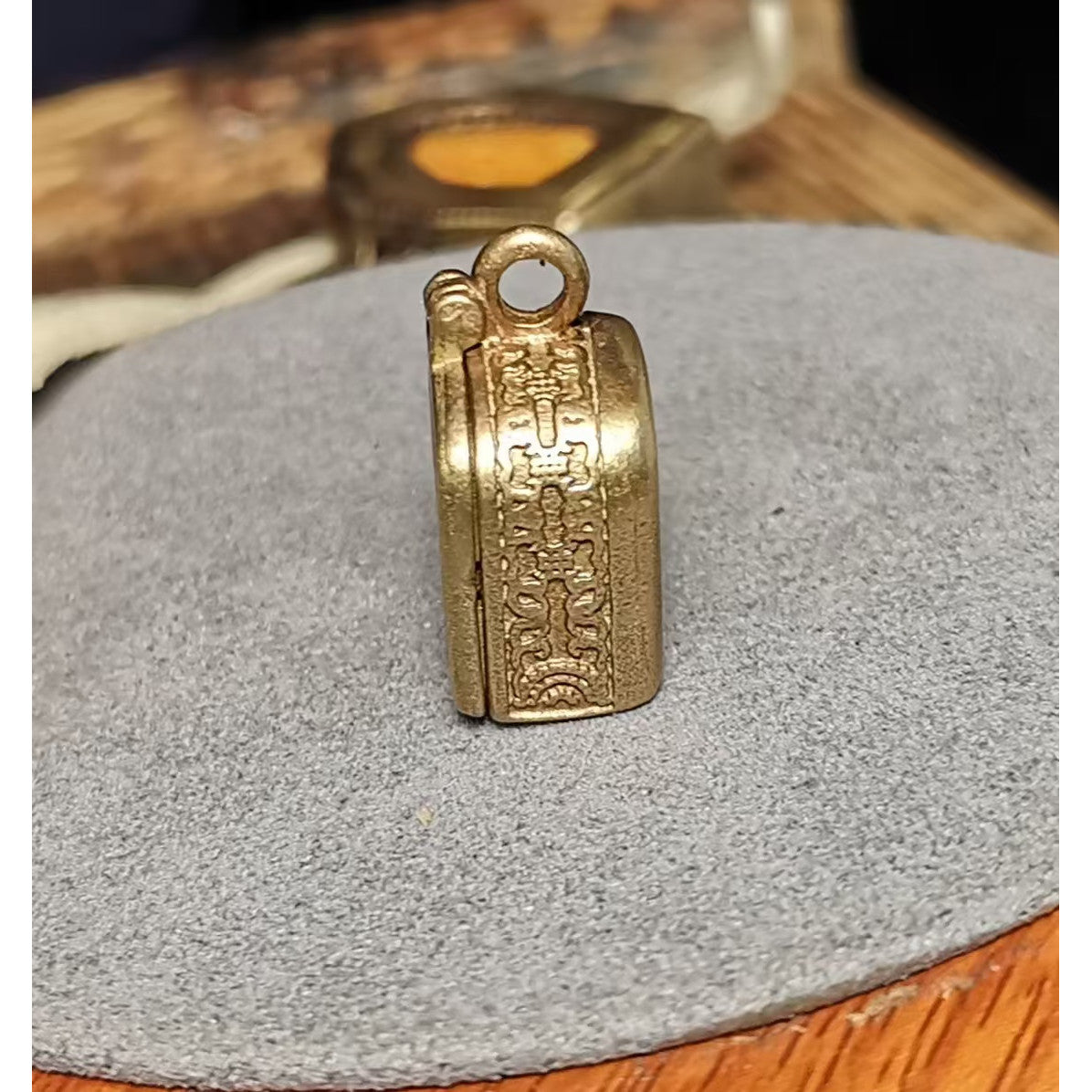 Tibetan Yellow Jambhala Gau Box Pendant Buddhist Amulet Necklace