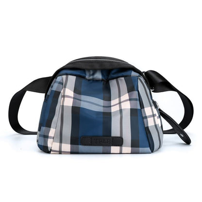 Nylon Black Handbag Shell Shape Portable Everyday Crossbody Bag 24*17*14CM Purse