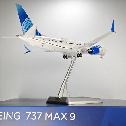 1:200 NG Models United Airlines Boeing 737 MAX 9 N37555 Diecast Aircraft Model