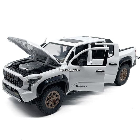 1/24 Tacoma Pickup Truck Model Car Diecast Toy Vehicle Toys for Boys Kids White