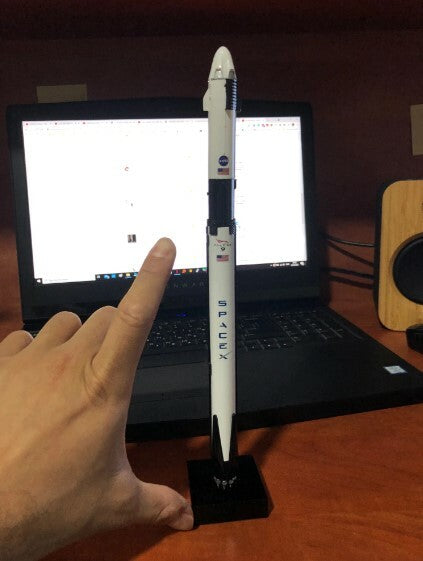 1:233 Space X Falcon 9 Crew Dragon Spacecraft Rocket Model Toy