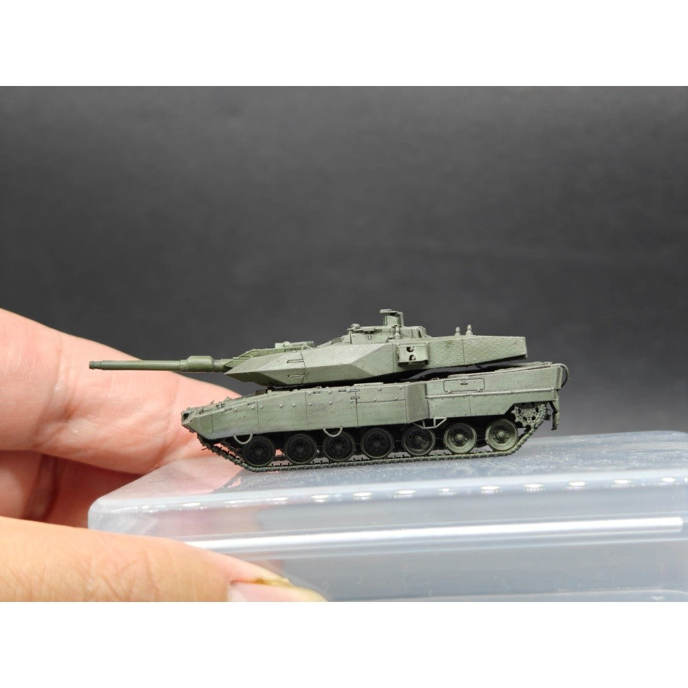 1/144 Swedish Strv 122B+ Main Battle Tank (MBT) Painted Finished Model