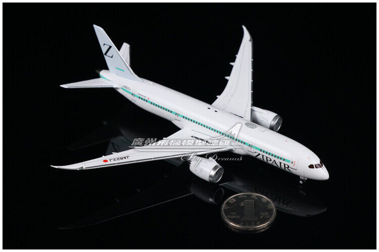 1:400 JC Wings ZIPAIR BOEING 787-8 Passenger Airplane Diecast Aircraft Model
