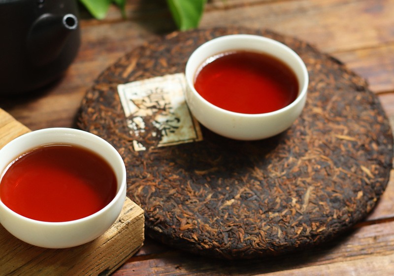 357g Authentic Yunnan Royal Court Pu'er Tea Menghai Old Ripe Tea Qizi Cake Tea