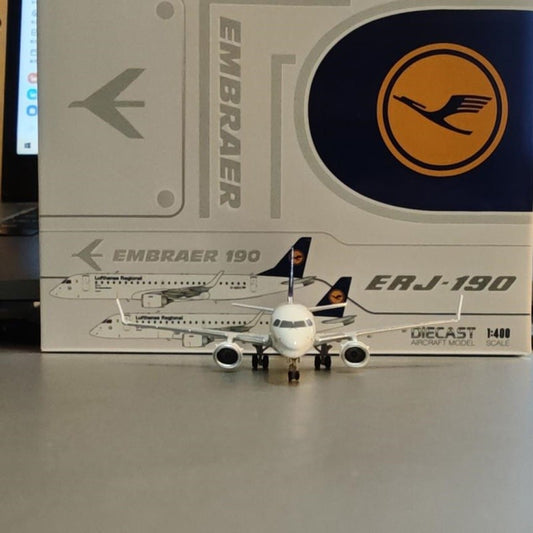 1:400 JC Wings Lufthansa Embraer ERJ-190LR Passenger Diecast Airplane Model