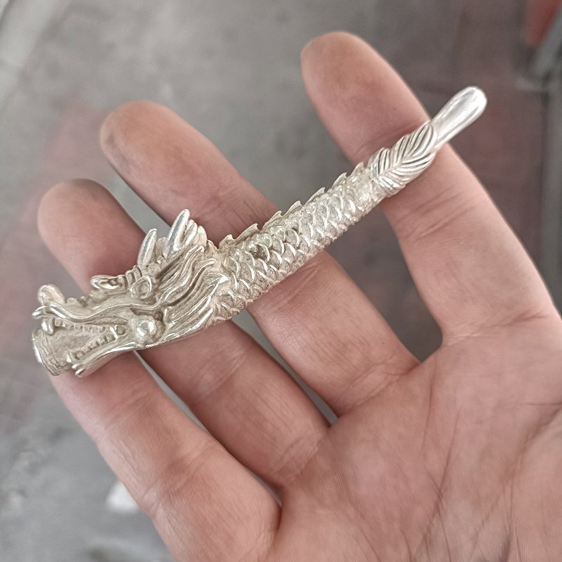 Old Tibet Silver Handcarved Dragon Cigarette Holder Smoking Tool