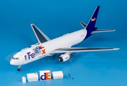 1:200 28CM GeminiJets FedEx Express BOEING 767-300ER Aircraft Diecast Model