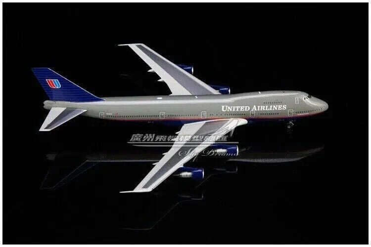 1:400 Phoenix UNITED AIRLINES BOEING 747-200 Passenger Airplane Diecast Model