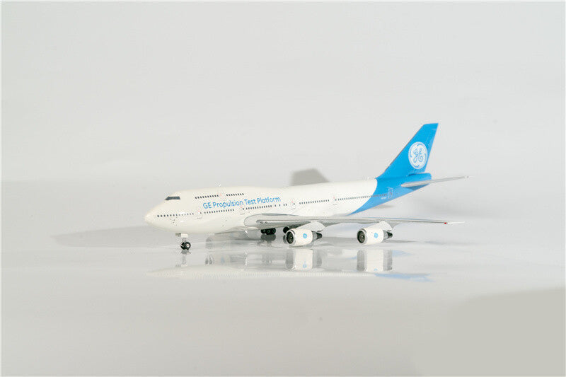 Phoenix FOR GE Propulsion Test Platform For Boeing B747-400 N747GF 1/400 Model