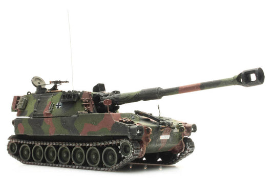 ARTITEC BRD M109 A3G Flecktarnung with net 1/87 FINISHED MODEL TANK