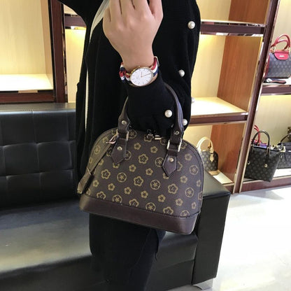 Luxury Bag Shell Shape Zipper Handbag Purse Fashionable Pillow Messenger Bags