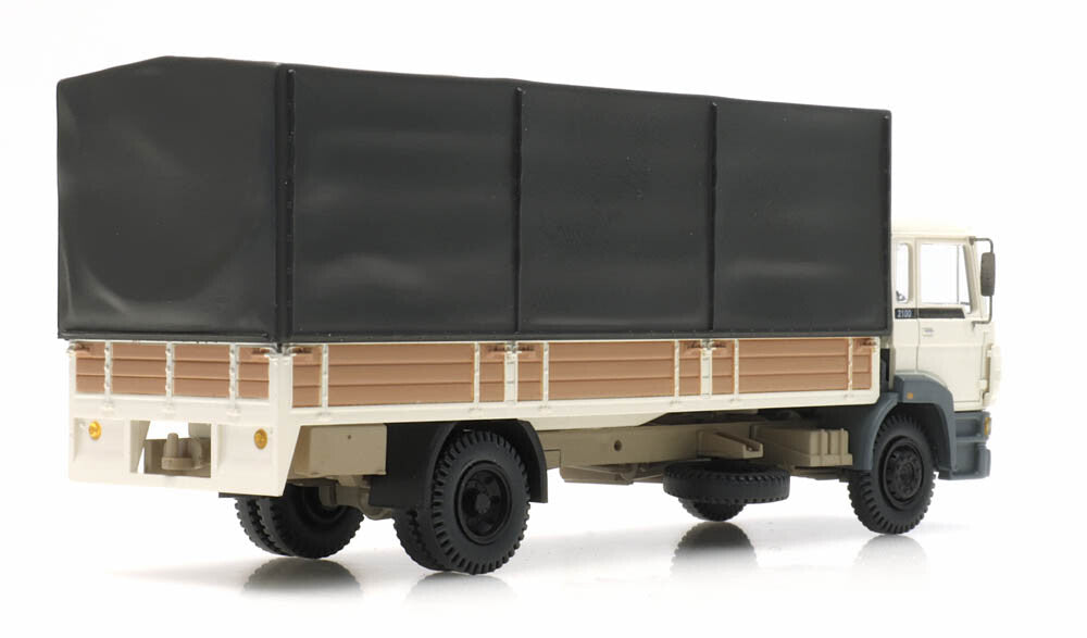ARTITEC DAF tilting cabin 1987, movable hood, white 1/87 FINISHED MODEL TRUCK