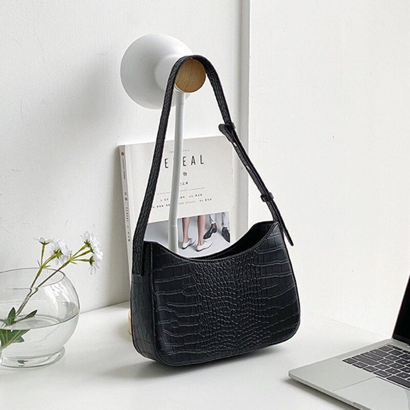 Women Leather Underarm Bag Zipper Casual Traveling Handbag 24*16*17CM/24*14*7 CM