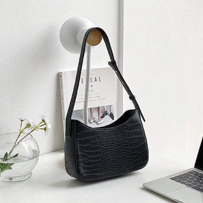 Women Leather Underarm Bag Zipper Casual Traveling Handbag 24*16*17CM/24*14*7 CM