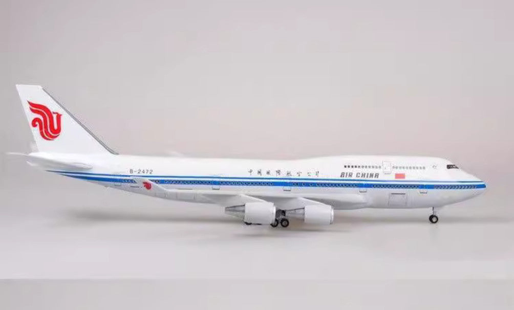 1:150 47CM AIR CHINA BOEING 747-400 Aeroplane Landing Gear Resin Aircraft Model