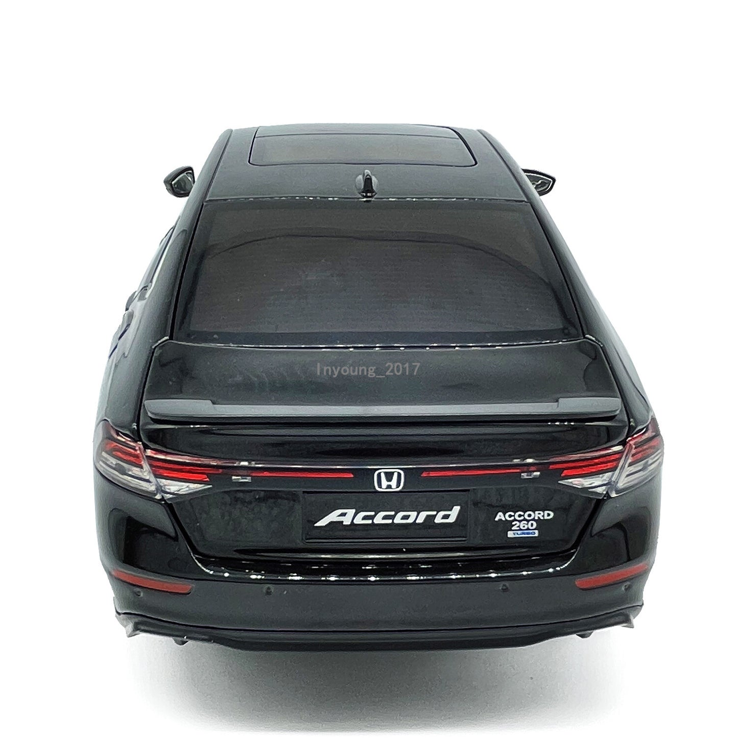 1:18 Honda Accord Model Car Diecast Toy Vehicle Toys for Kids Boys Gifts Adults