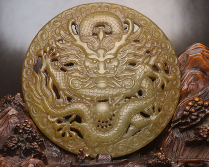 Chinese Natural Hetian Jade Carving Dragon Statues Exquisite Sculpture Art Rare