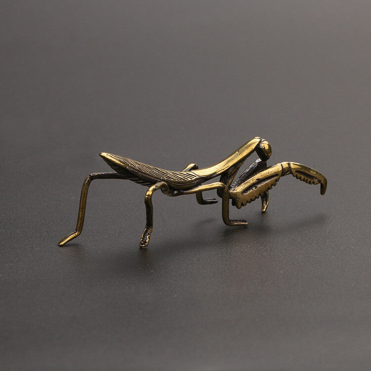 China brass Praying Mantis Small Ornaments Tea Ceremony statue collectable art