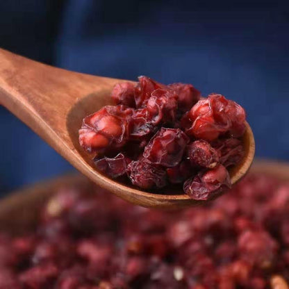 Wild Schisandra Chinensis Wu Wei Zi Five Flavored Berry Herb Wuweizi Tea-