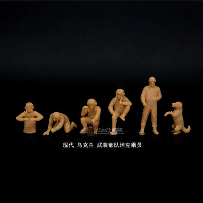 1/72,1/64,1/87 Ukrainian Armed Forces Tank Crew 5 People 1 Dog Unpainted Model