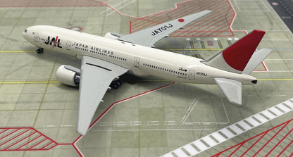 1:400 JAL JAPAN AIRLINES BOEING 777-200 Passenger Plane Diecast Airplane Model